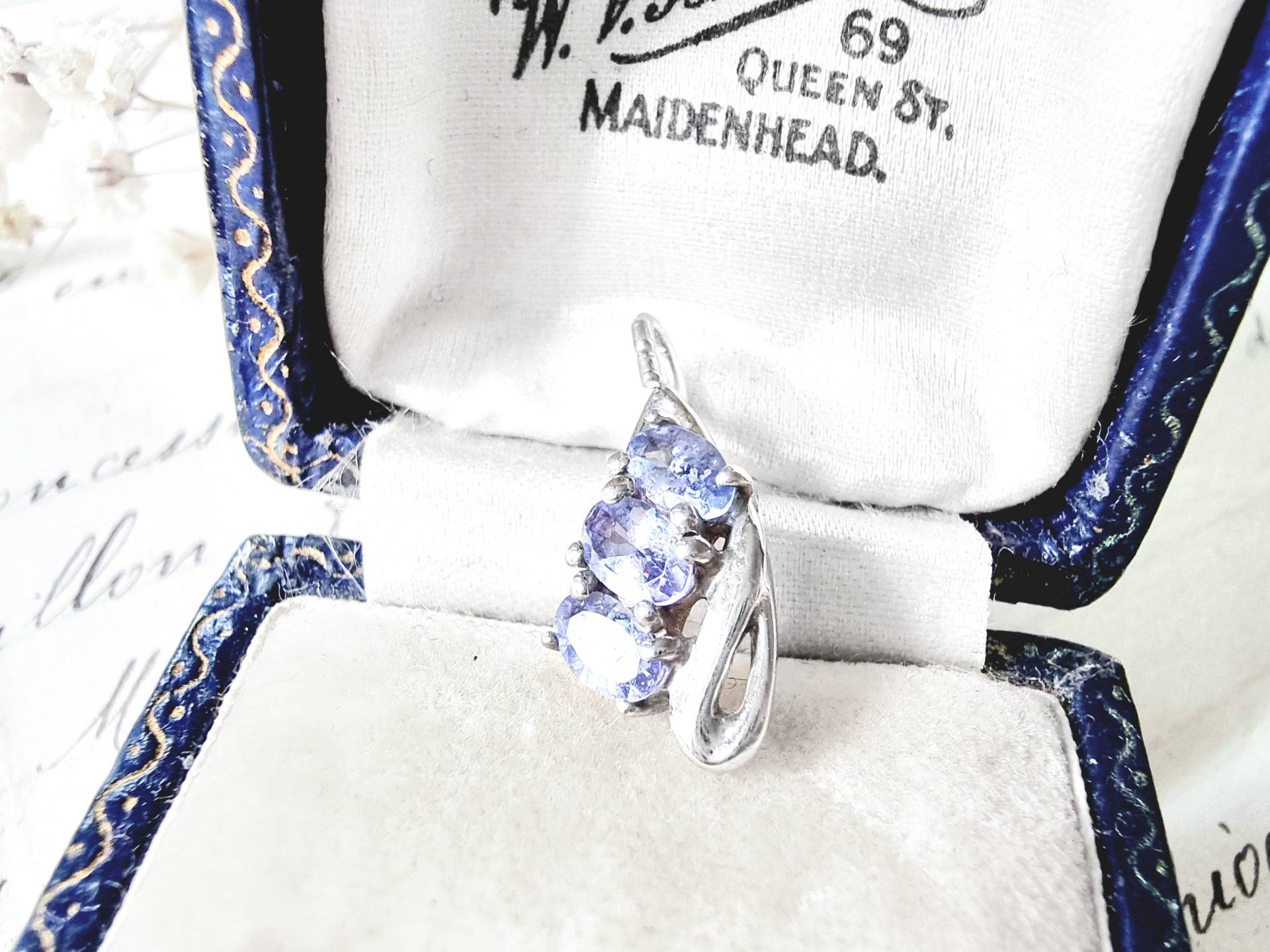 Zierlicher 925 Silberanhänger Blau, Sterlingsilber 3 Ovale Steine Hellblau, Edelsteinanhänger Für Damen Halskette, Kettenanhänger Himmelblau von SilverLakeHouse