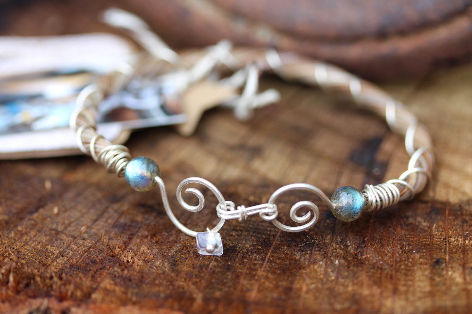 "Cisco, Sterling Silber Draht Umwickelt Pferdehaar Armband Edelstein Qualität Labradorit "Cisco" "Cisco, Sterling Silber Draht Umwickelt Pferdehaar Armband Edelstein Qualität Labradorit "Cisco" von SilverLeatherStudio