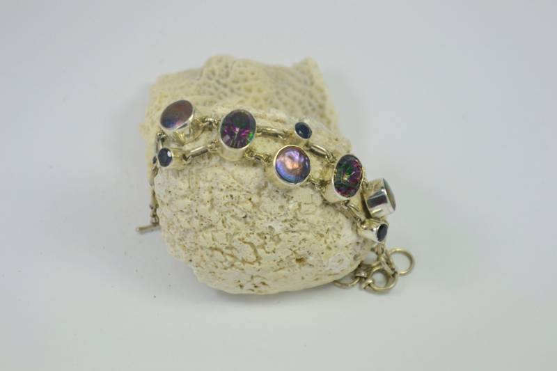 Mystica von SilverLiningJewelers