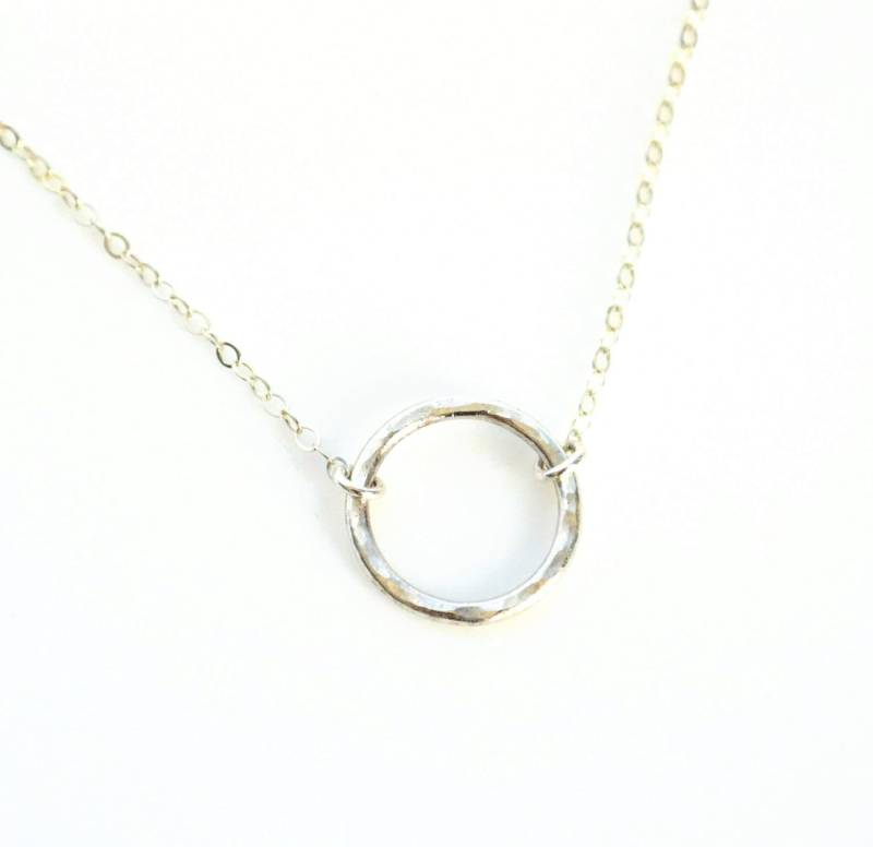 Gehämmert Silber Halskette, Minimalist Ring, Schmuck, Schmuck von SilverLotusDesigns
