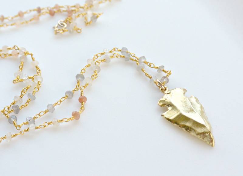 Perlen Pfeilspitzen Halskette, Edelstein Gold Boho Layering Rosenkranz Kette, Schmuck von SilverLotusDesigns