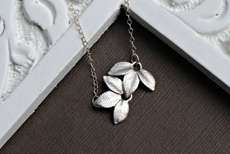 Silber Blatt Halskette - Brautjungfer Geschenkidee, Mutter Der Braut Geschenk, Hochzeitsschmuck, Beste Freundin Gold Natur Schmuck, Herbst-Geschenk von SilverLotusDesigns