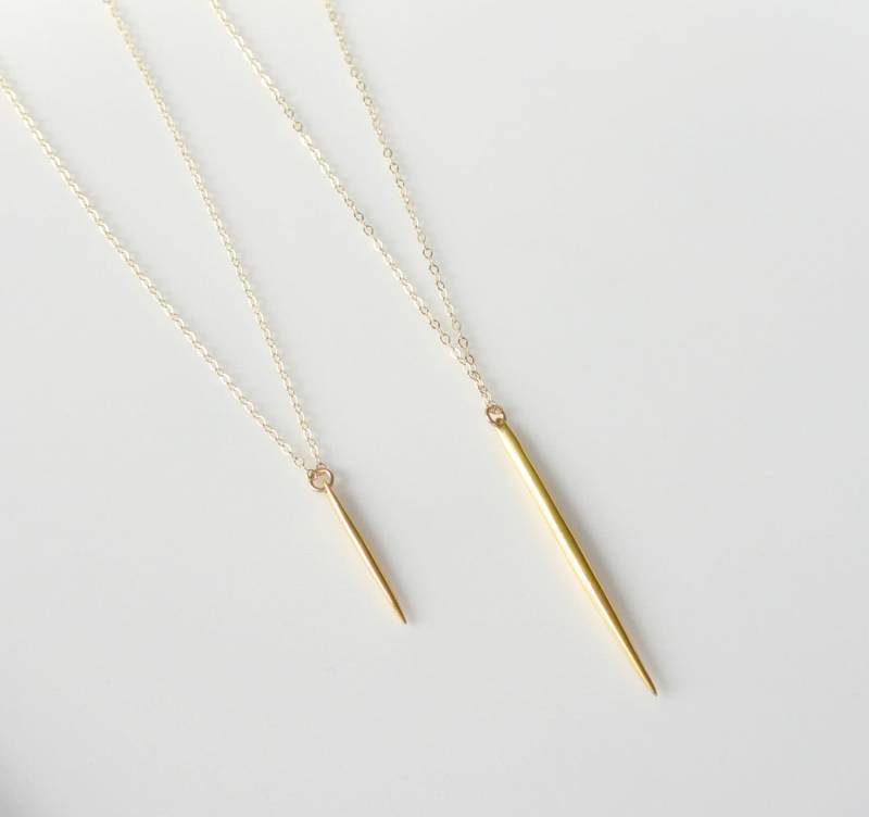 Spike Halskette, Silber Oder Gold Schmuck, Mini Lange Zarte Punkt Nadel Dolch Halskette von SilverLotusDesigns
