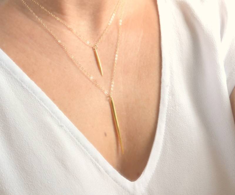Zarte Spike Halskette, Nadel Dolch Halskette Gold Layering Schmuck, Mini Oder Long Point Layered von SilverLotusDesigns