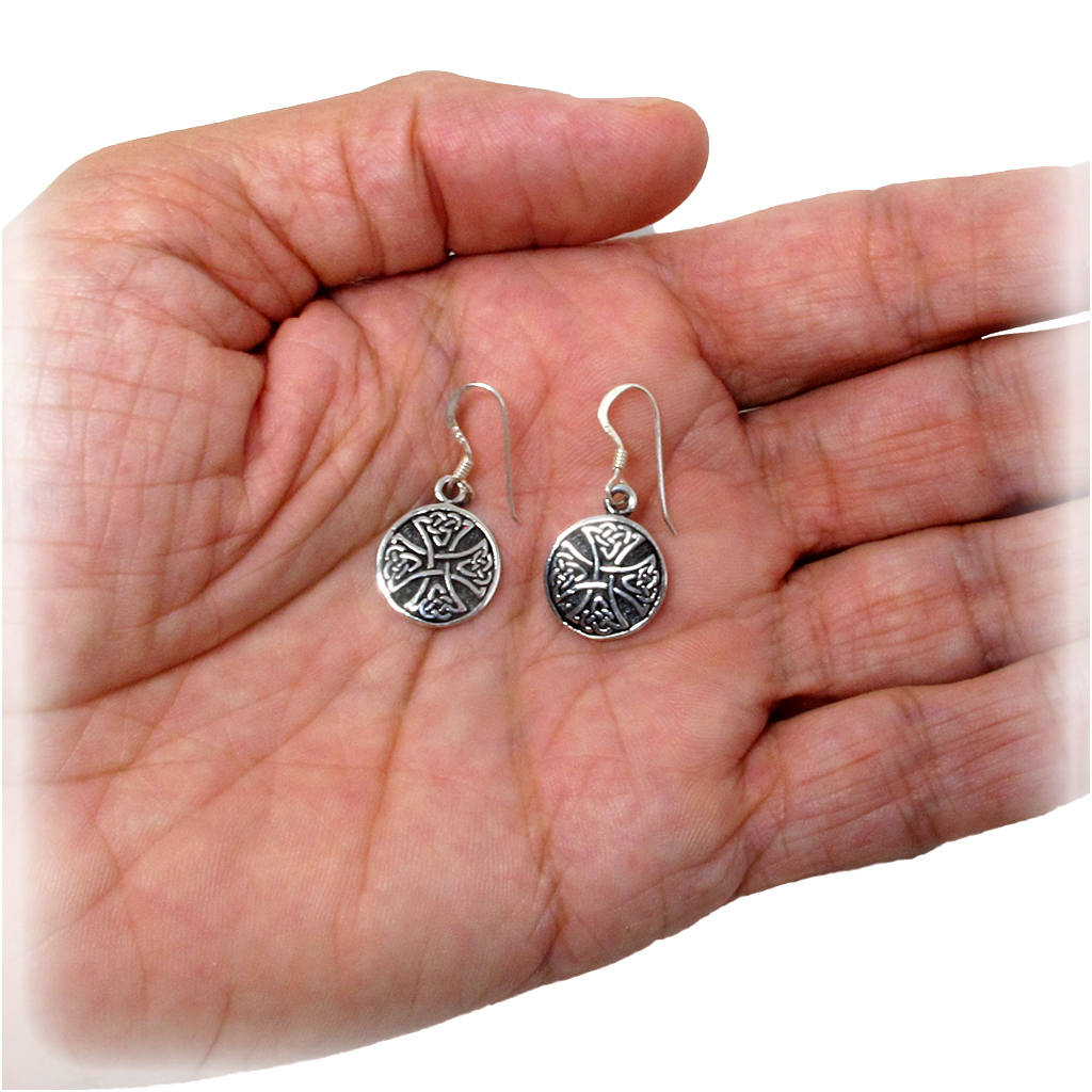 Celtic Irish Knot Knights Templar Canterbury Cross Sterling Silver Dangle Earrings Set Celtic Irish Knot Knights Templar Canterbury Cross Sterling Silver Dangle Earrings Set von SilverManiaUK