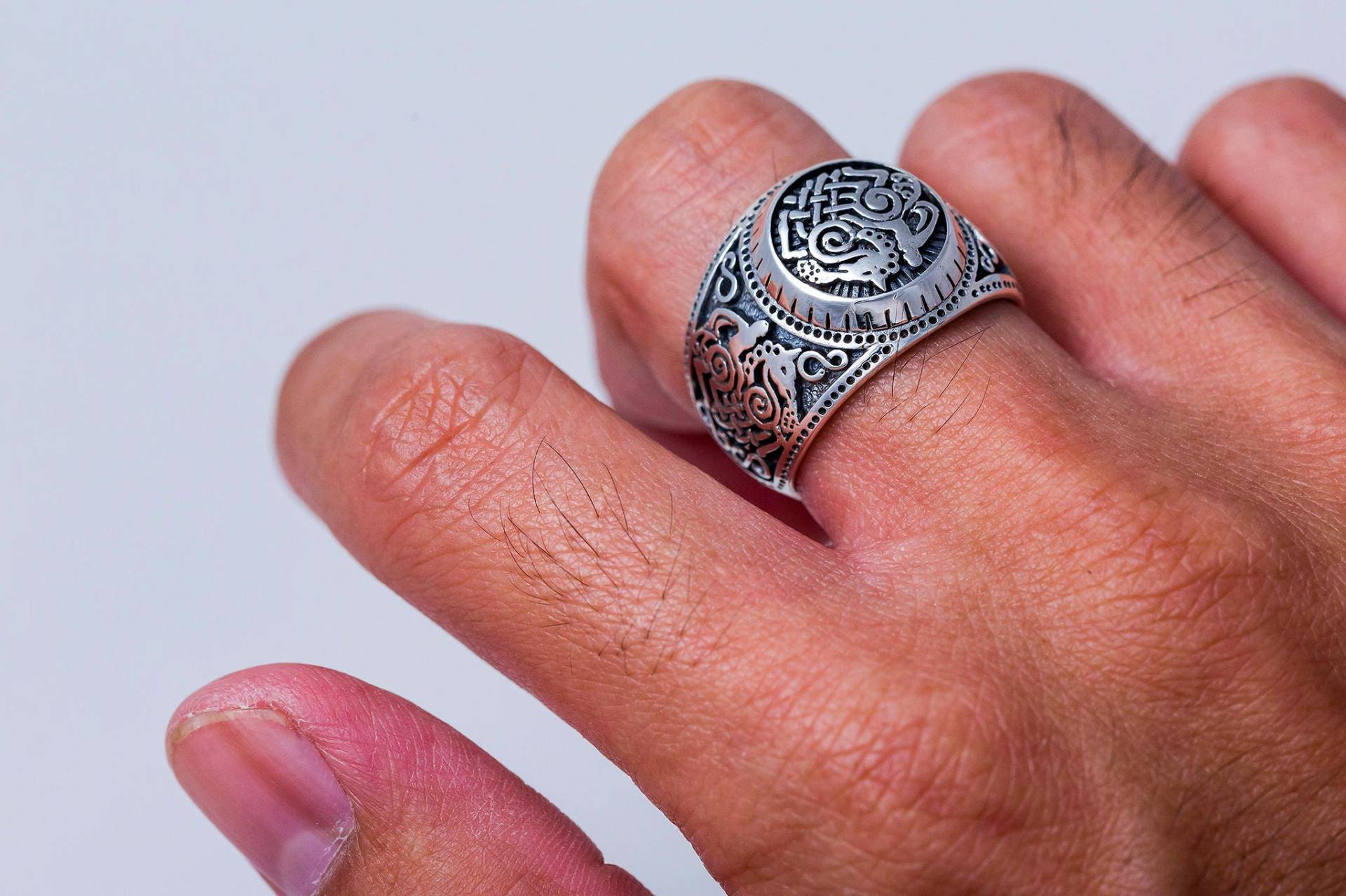 Sleipnir Horse Odin Steed Viking Wikinger Norse Sterling Silver Rare Oxidized Ring Sleipnir Horse Odin Steed Viking Wikinger Norse Sterling Silver Rare Oxidized Ring von SilverManiaUK