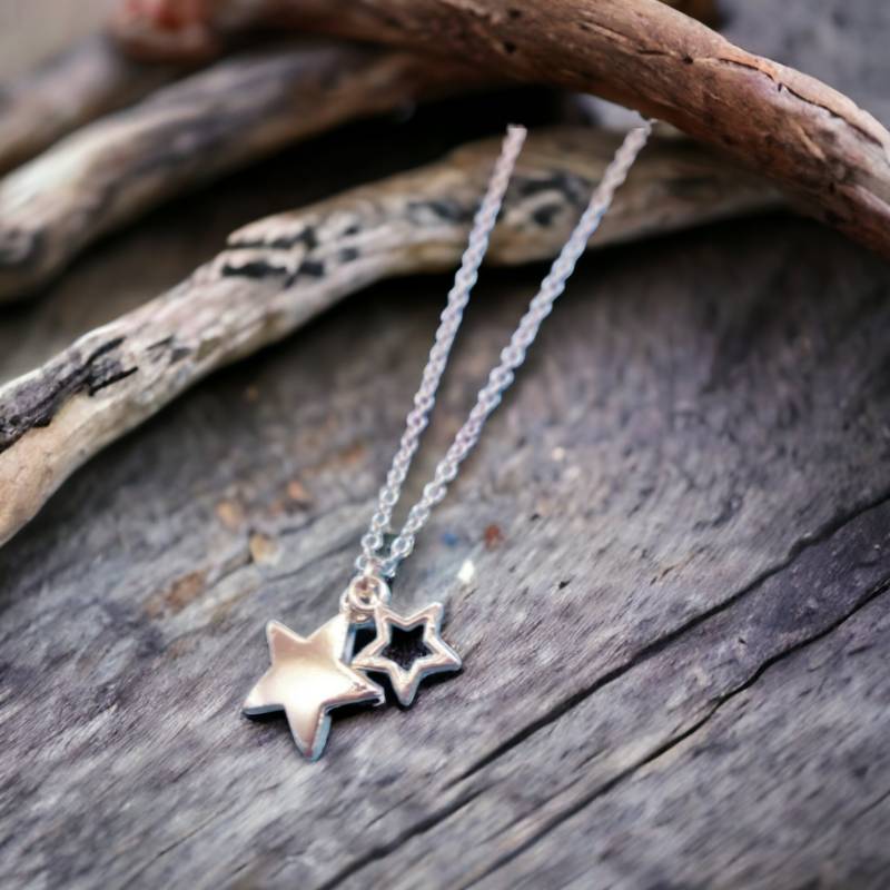 Sternschnuppen Silber Halskette | Stern Schmuck Glückssterne Glücksbringer Minimaler Stil Geschenk Für Sie Boho von SilverOceanJewellery