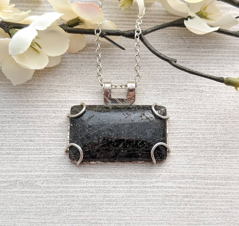 Razor Sand Anhänger - Rutilated Quarz Halskette Ook Silber Einzigartige Pfau Studio von SilverPeacockStudio