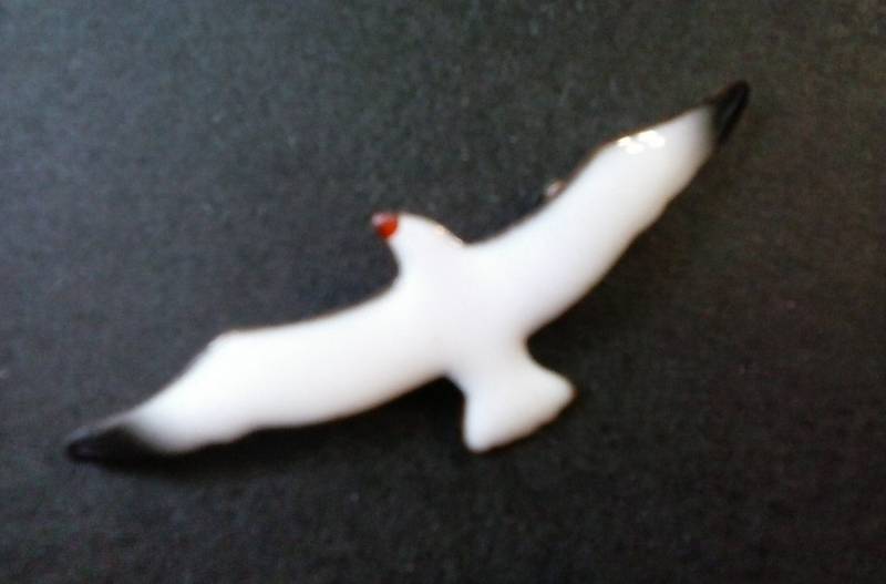 Weißer Vogelbrosche #12528 Weißer Vogelbrosche #12528 von SilverPixieDesigns