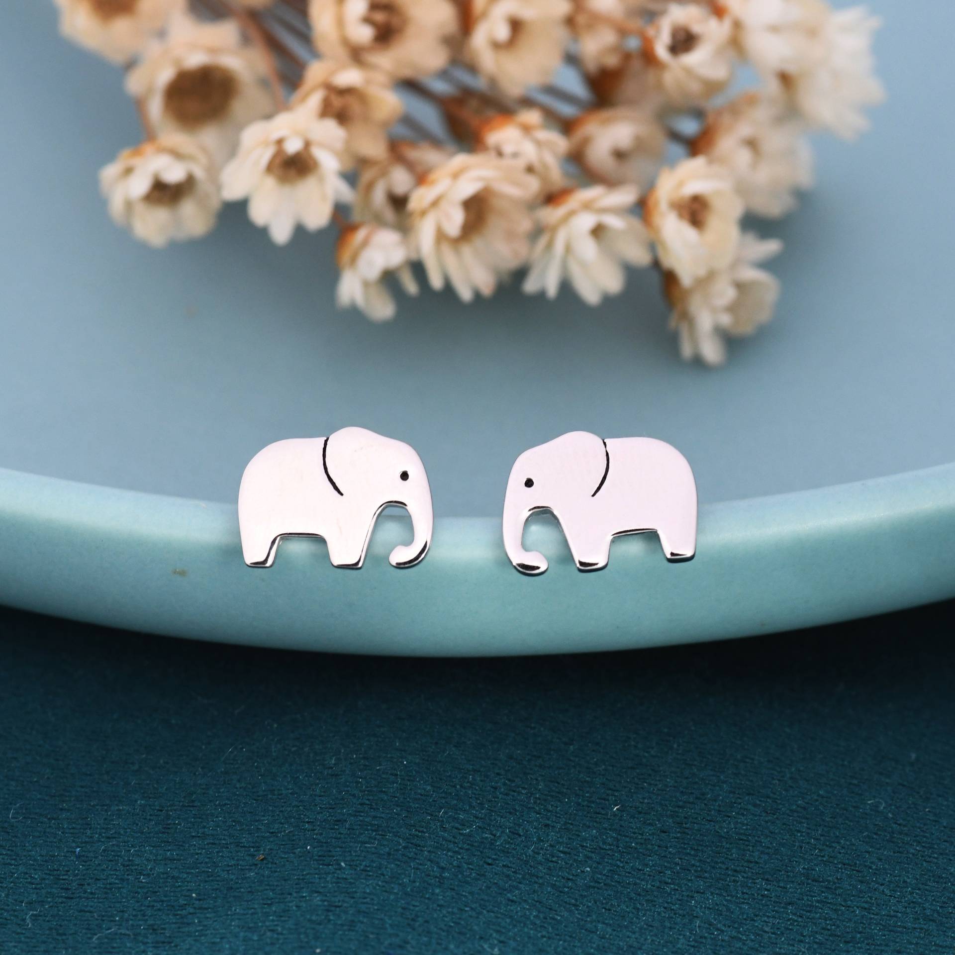 Elefant Ohrstecker Aus Sterling Silber, Süßer Lustiger Schrulliger Tierschmuck, Schmuckgeschenk Für Sie, Tierliebhaber, Safari Natur Inspiriert von SilverRainSilver