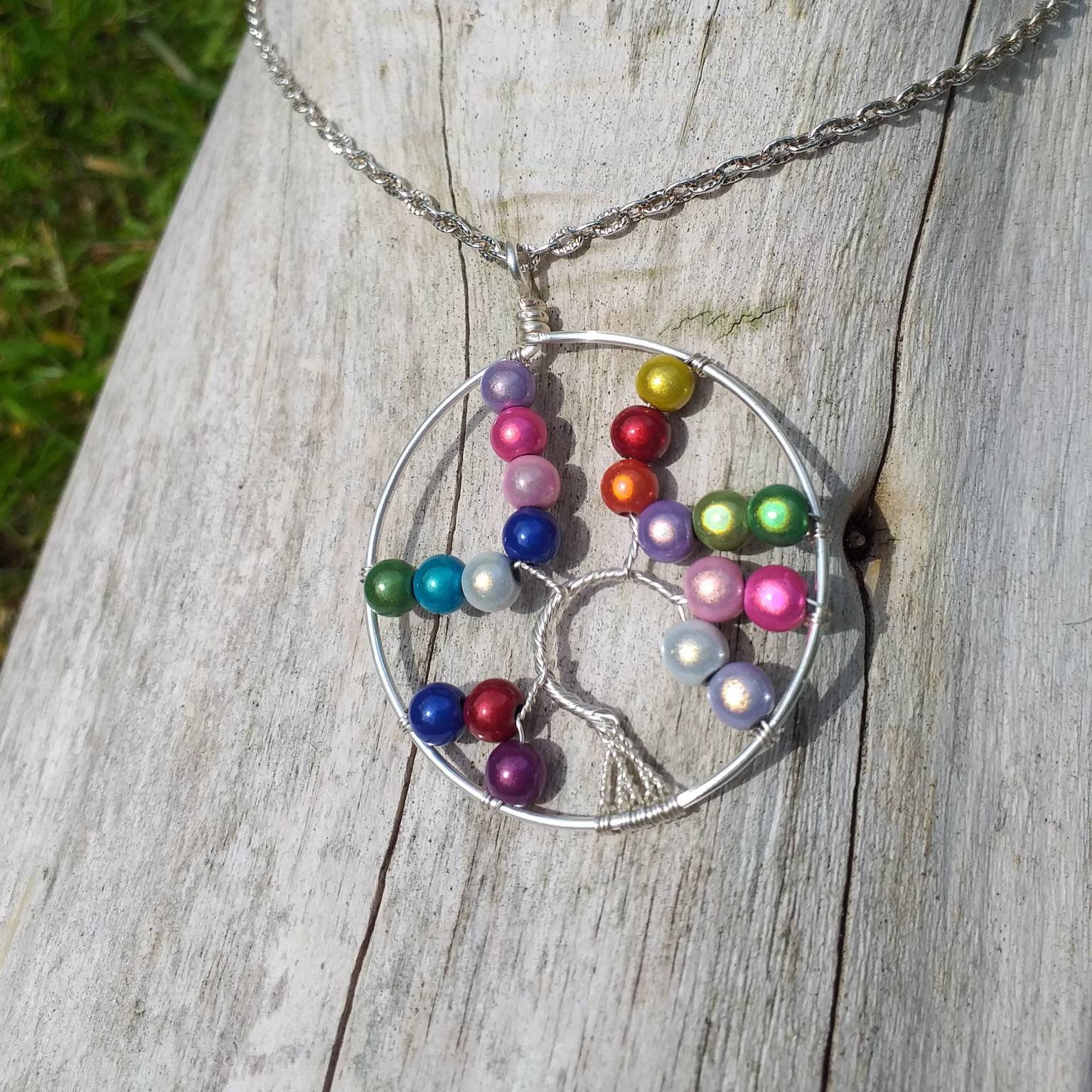 Farbfang Miracle Bead Tree Of Life Anhänger | In Zwei Farben Erhältlich Farbfang Miracle Bead Tree Of Life Anhänger | In Zwei Farben Erhältlich von SilverRiverGems