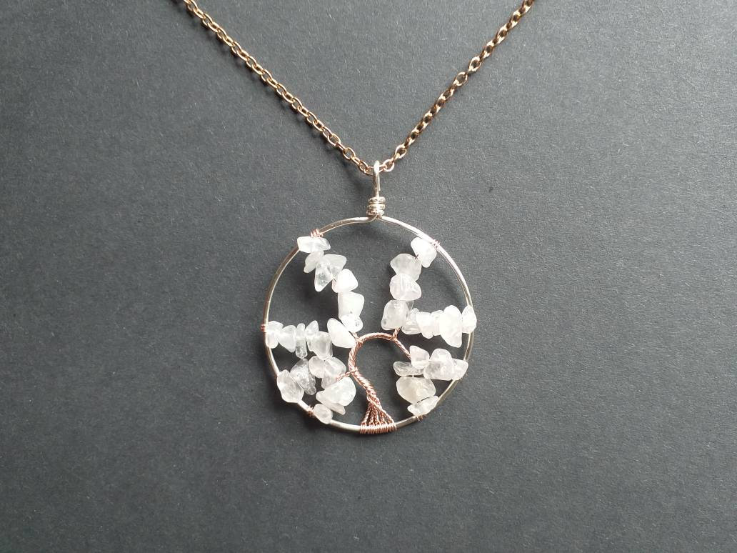 Weißer Rosenquarz Lebensbaum Anhänger | In Zwei Farben Erhältlich Weißer Rosenquarz Lebensbaum Anhänger | In Zwei Farben Erhältlich von SilverRiverGems