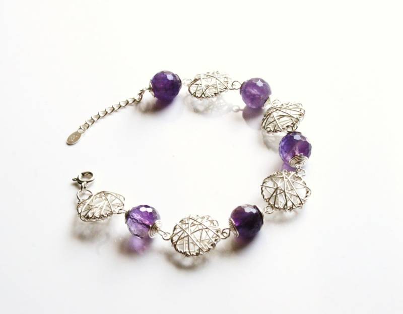 Echte Natürliche Amethyst Perlen Mit Handgefertigten Sterling Silber Draht Gewickelt Armband Echte Natürliche Amethyst Perlen Mit Handgefertigten Sterling Silber Draht Gewickelt Armband von SilverSandJewelry