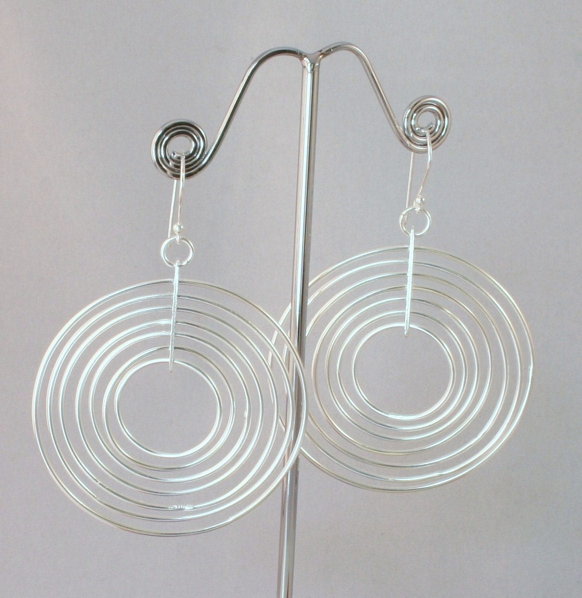 Einfache Moderne Kreis Ohrringe. Handgefertigte Sterling Silber Multi Circle Ohrhänger von SilverSandJewelry