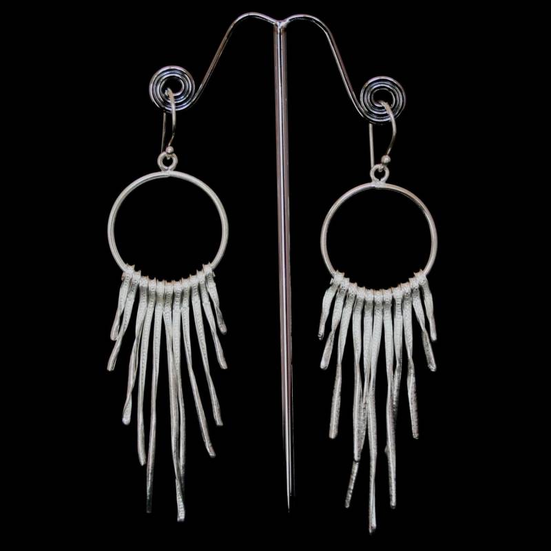 Lange Handgemachte Schleiers Ohrhanger, Kronleuchter Baumeln Ohrringe - "Drapieren Ohrringe" von SilverSandJewelry