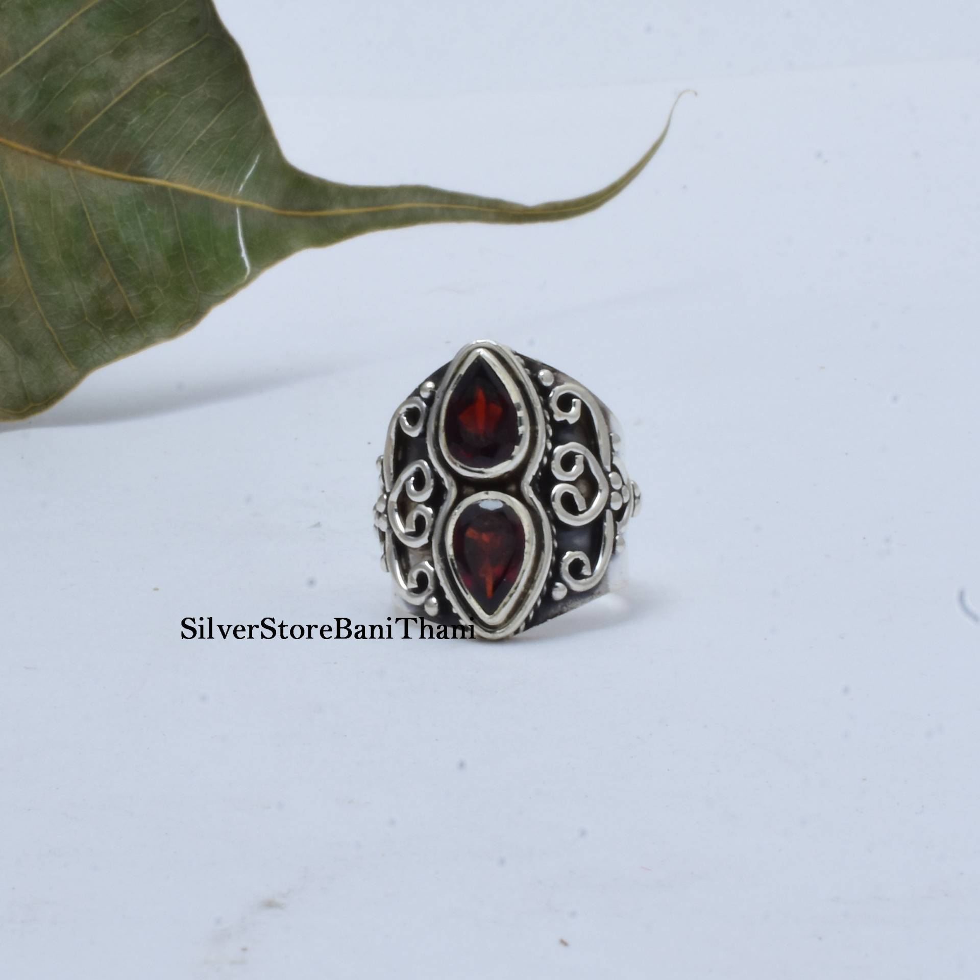 Granat Ring, 925 Sterling Silber Ehering, Statement Schöner Etsy Boho Geschenk Für Verlobung, Sie von SilverStoreBaniThani