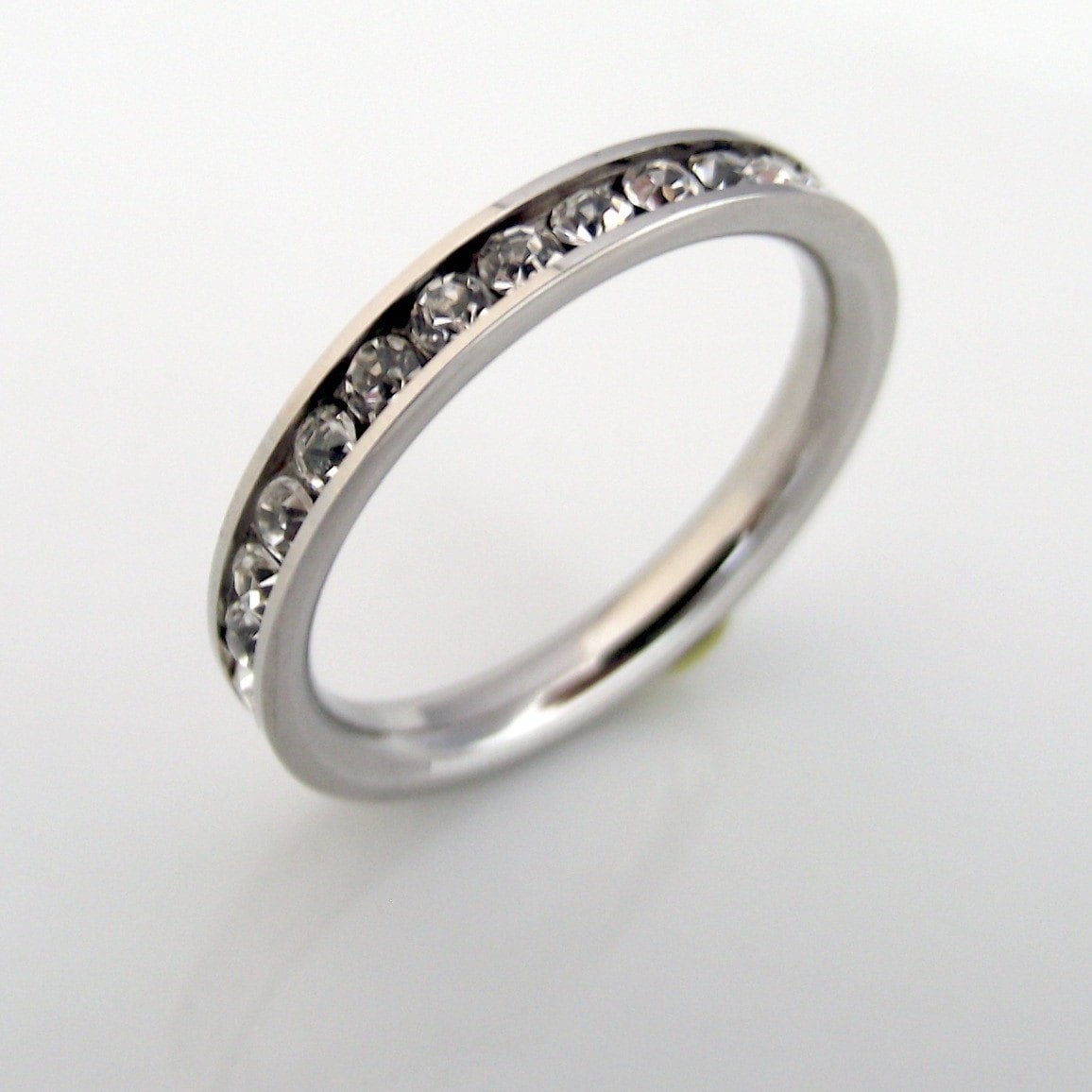 Diamant-Eternity Band - White Diamond Cz Stack Ring Edelstahl Silber Oder Weißgold Farbe | No.301A Diamant-Eternity Band - White Diamond Cz Stack Ring Edelstahl Silber Oder Weißgold Farbe | No.301A von SilverStudEarrings