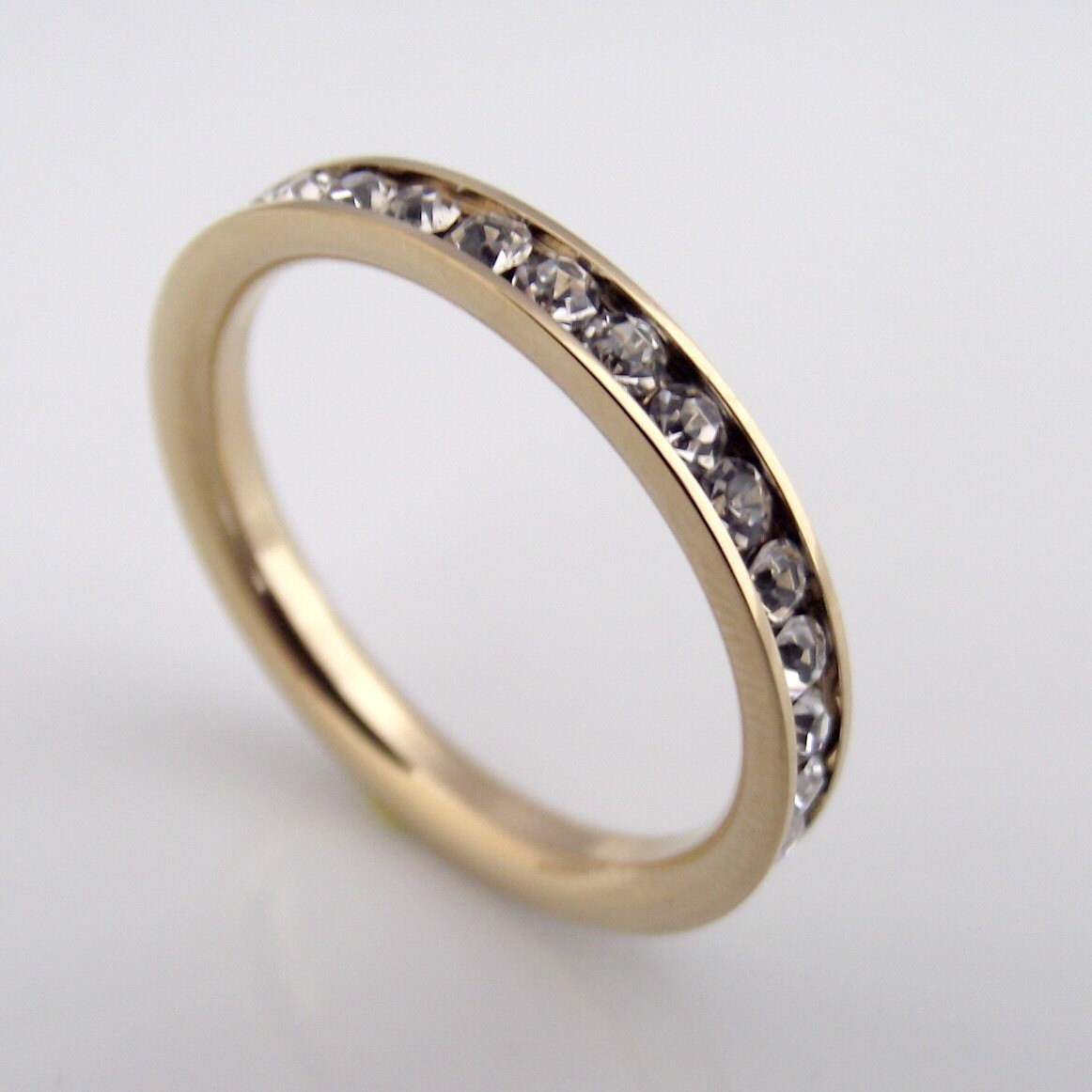 Diamant Ewigkeit Band - White Diamond Cz Stack Ring Edelstahl Gelbgold Bandfarbe | No.301B Diamant Ewigkeit Band - White Diamond Cz Stack Ring Edelstahl Gelbgold Bandfarbe | No.301B von SilverStudEarrings