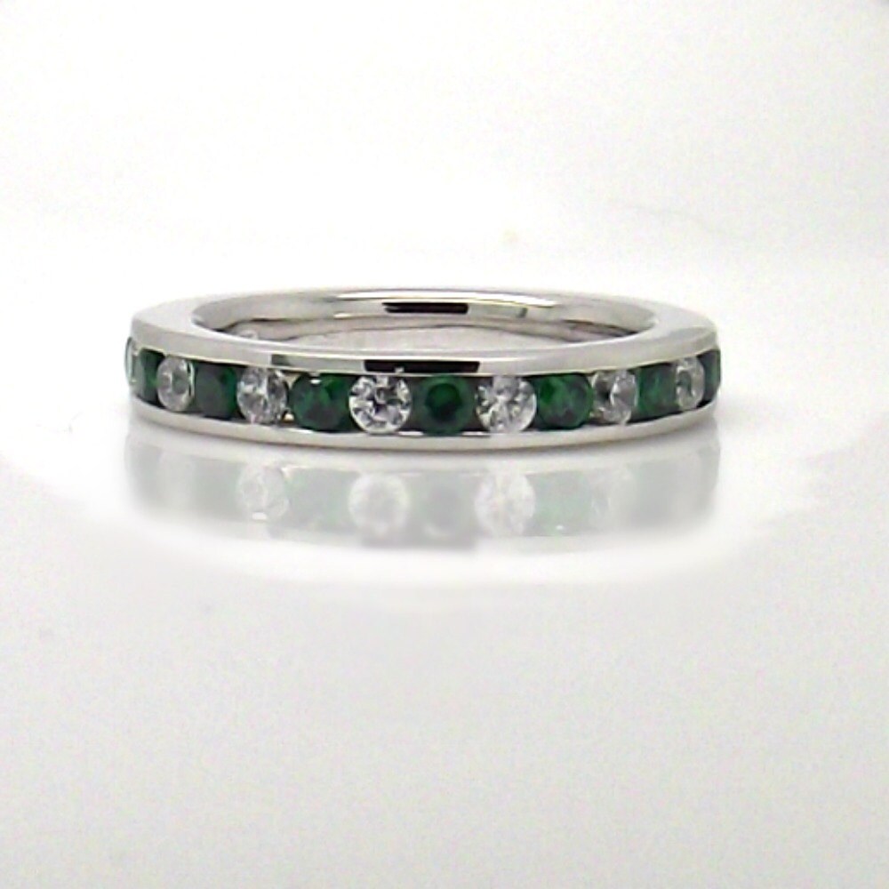 Diamant Und Smaragd Cz Ewigkeit Ehering - 925 Sterling Silber Vergoldet Mit Stack Ring Weissgold Kanal-Einstellung Diamant Und Smaragd Cz Ewigkeit Ehering - 925 Sterling Silber Vergoldet Mit Stack Ring Weissgold Kanal-Einstellung von SilverStudEarrings