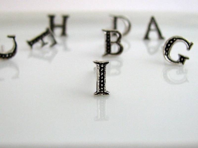 Ich Erste Ohrring Stud, Stud-Ohrring Sterling Silber, Brief Ich Ich Erste Ohrring Stud, Stud-Ohrring Sterling Silber, Brief Ich von SilverStudEarrings