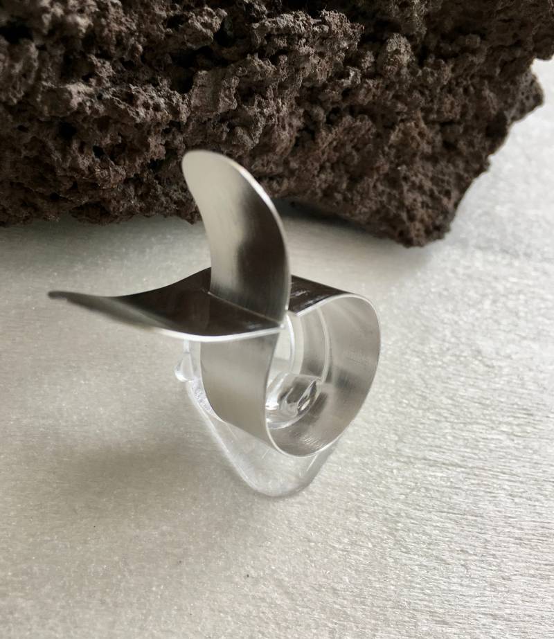 Fun Silver Ring. 925 Sterling Silver, Matte Finish. Unusual Design von SilverStudioStore