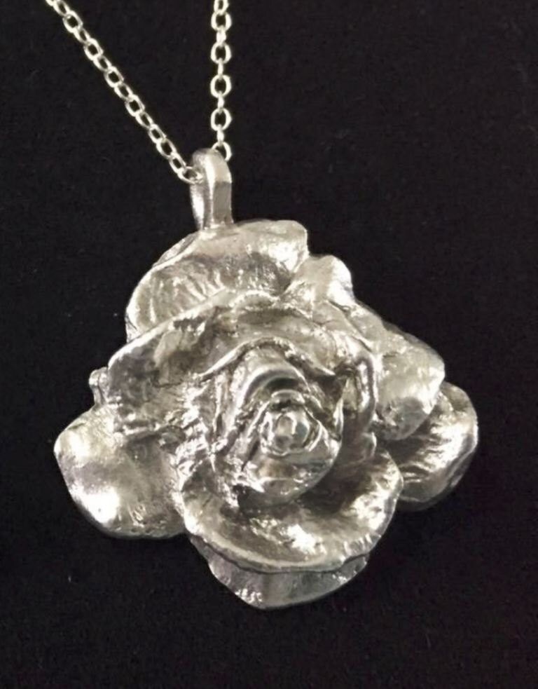 Rose-Silberanhänger Rose-Silberanhänger von SilverSunstoneJewels