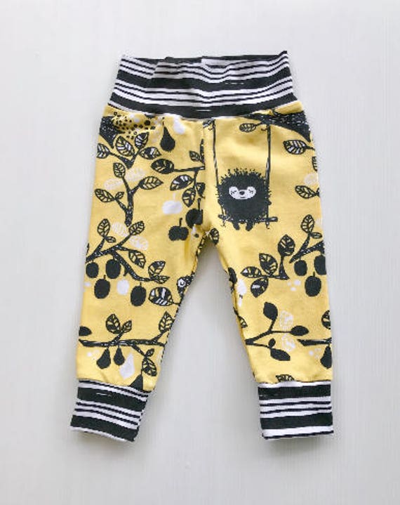 Schwarz Und Gelb Kreatur Baby Leggings, Kleinkind Hose, Trendige Baby-Kleidung von SilverThreadsHM