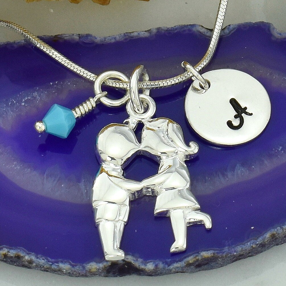 Kuss Anhänger Benutzerdefinierte Initial & Geburtsstein Anhänger von SilverXL
