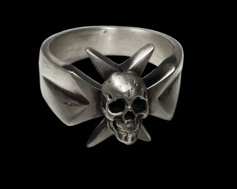 Malteser Kreuz Ring, Sterling Silber Skull Tempelritter Alle Größen, Silveralexa von Silveralexa