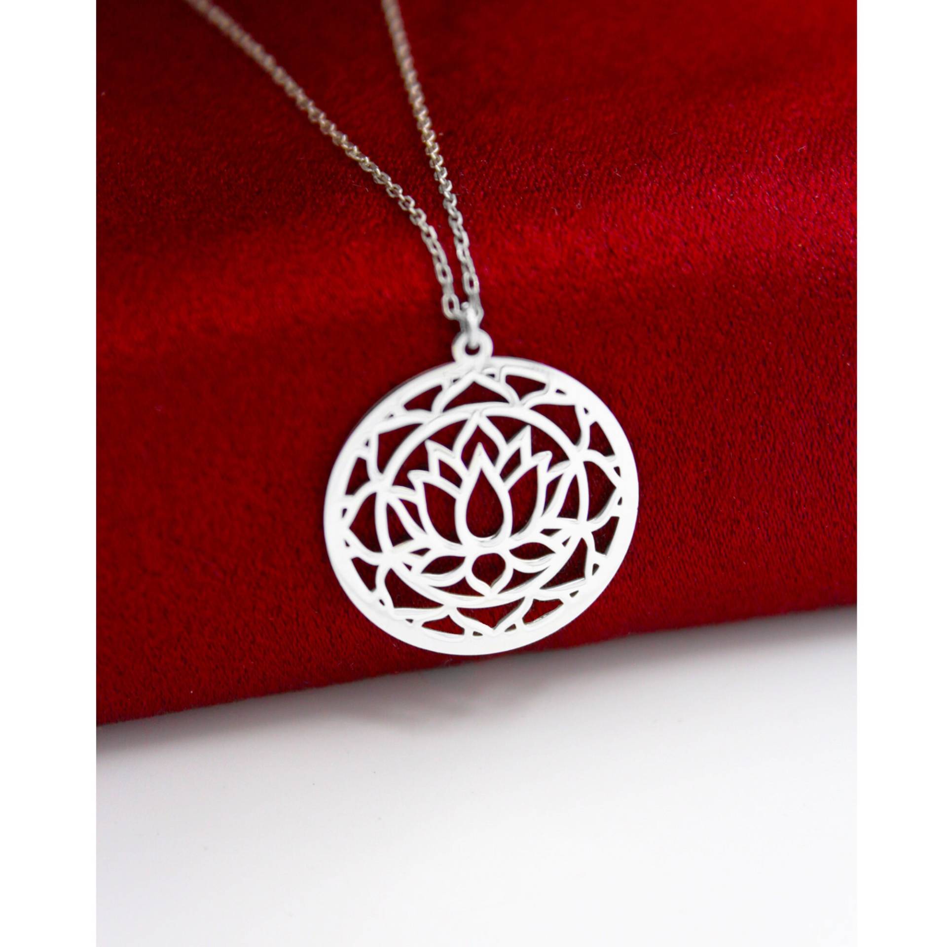 Blume Des Lebens Lotus Halskette , Lebensblume Life Flower Lover Liebhaber Geschenk von SilverandSilverTR