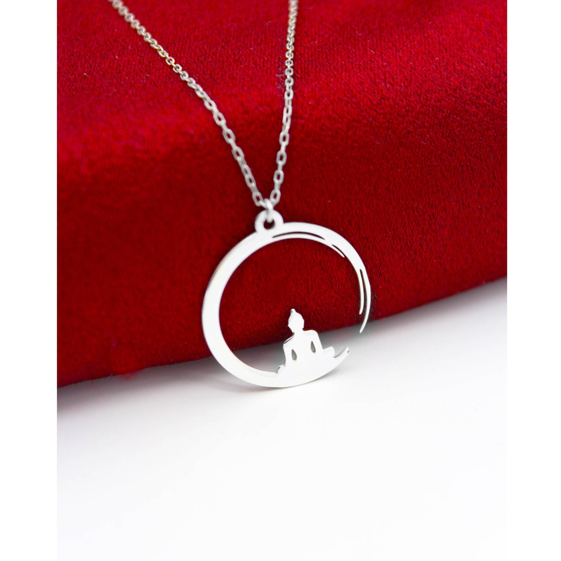 Runde Meditation Halskette , Liebhaber Geschenk von SilverandSilverTR