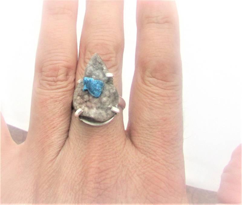 Cavansit Druzy Ring Rustikaler Silber Edelstein, Größe 9 von Silverandthingsnet