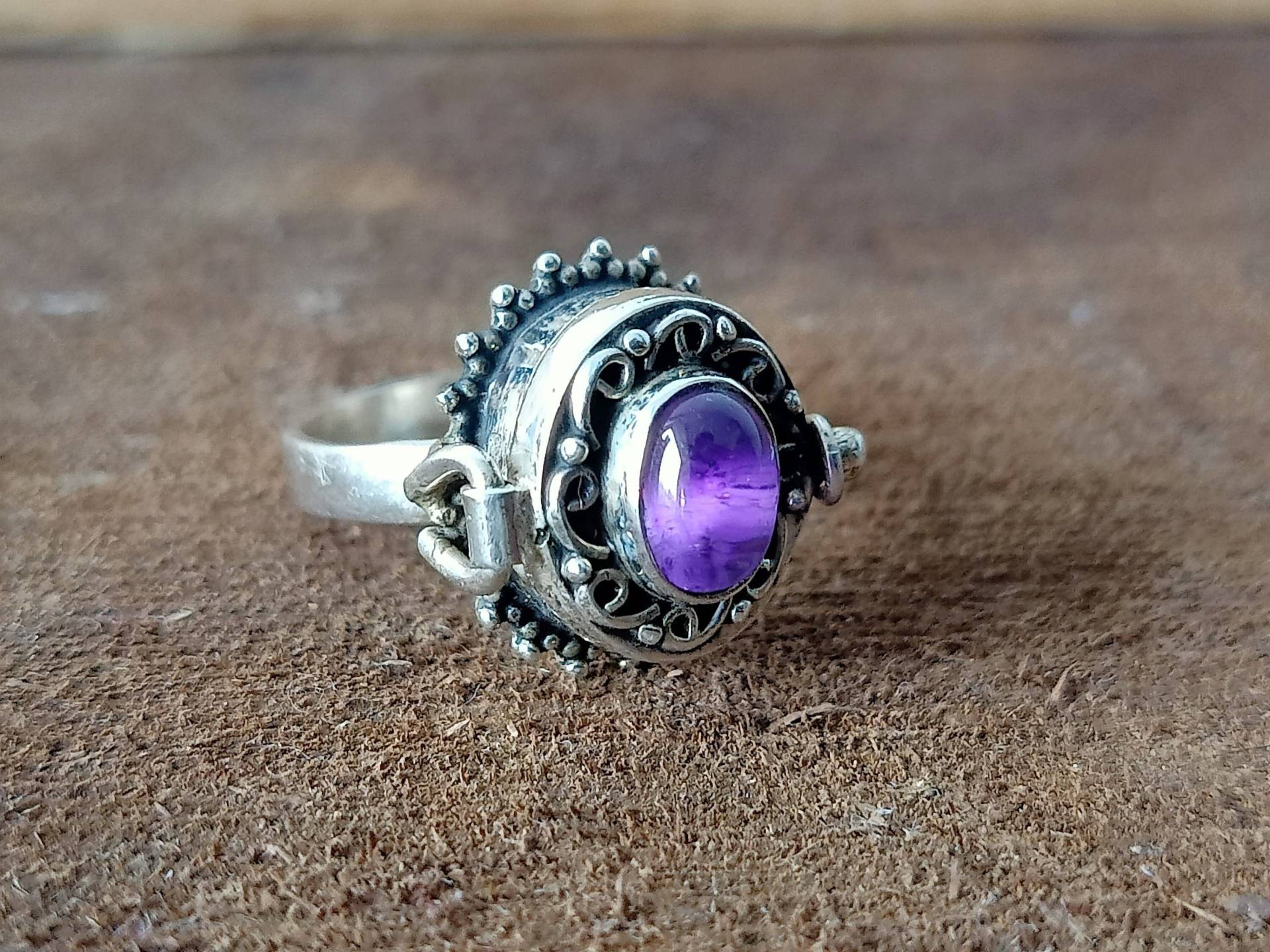 Amethyst Stein Ring, Ovale Form Einzigartiger Geheime Botschaft Statement Ringe, Schmuck, Gift Geschenk Artikel, Silber Ringe von Silverboho925