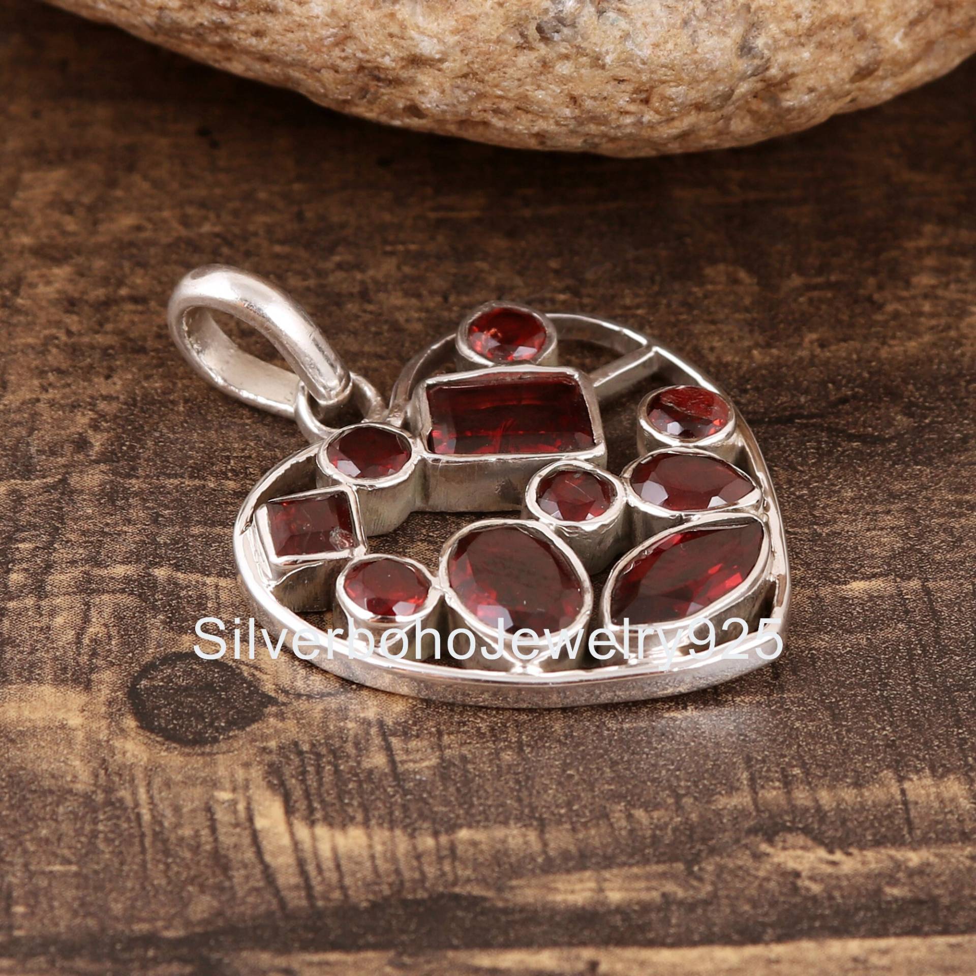 925 Silber Anhänger, Boho Oxidierter Schmuck, Halskette Granat Antike Anhänger Schmuck 925 Silber Anhänger, Boho Oxidierter Schmuck, Halskette Granat Antike Anhänger Schmuck von SilverbohoJewelry925