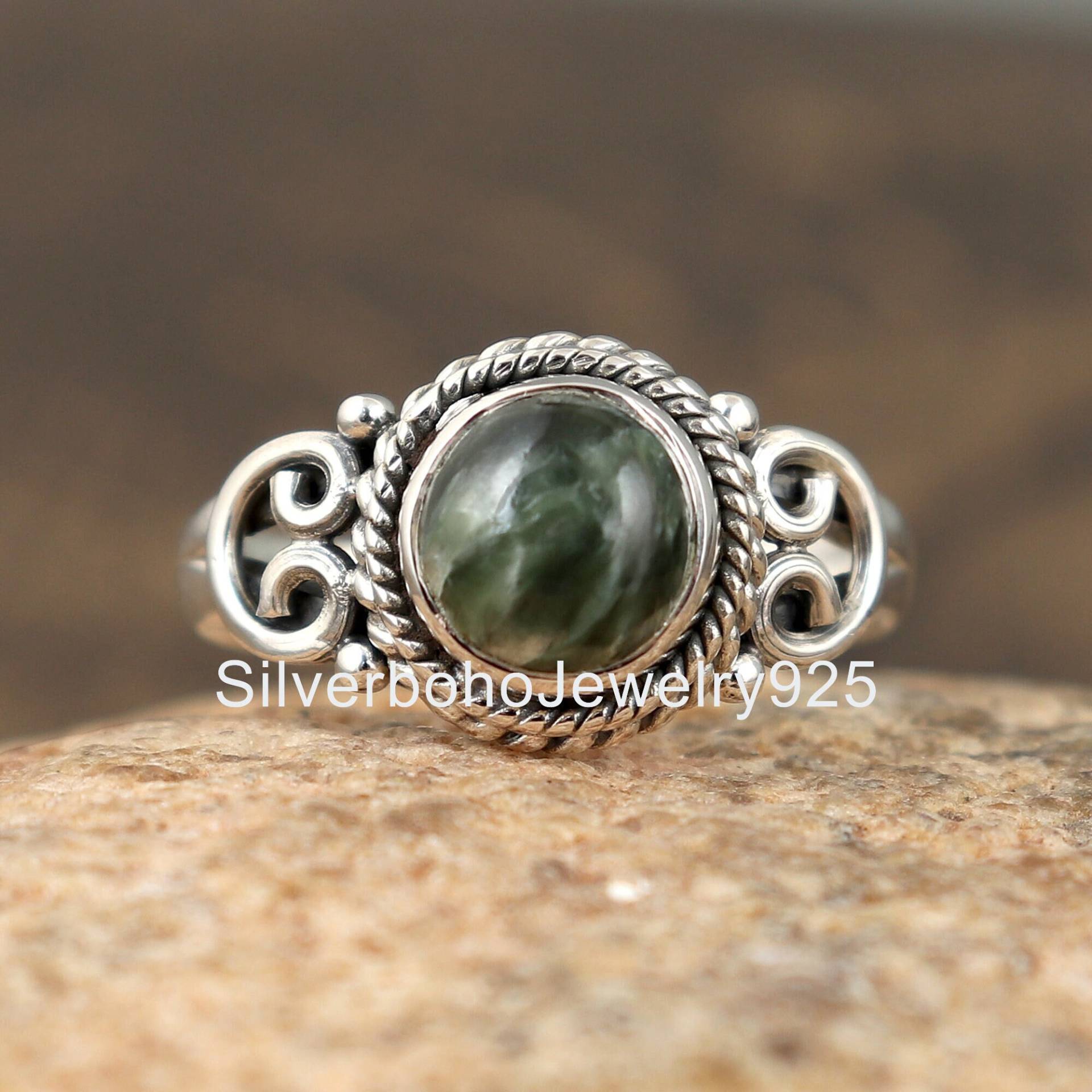 Grün Serphinit Ring, Edelstein Handgemachter Runder Stein Seraphinit Antike Frauen 925 Silber Geschenk Sie Grün Serphinit Ring, Edelstein Handgemachter Runder Stein Seraphinit Antike Frauen 925 Silber Geschenk Sie von SilverbohoJewelry925