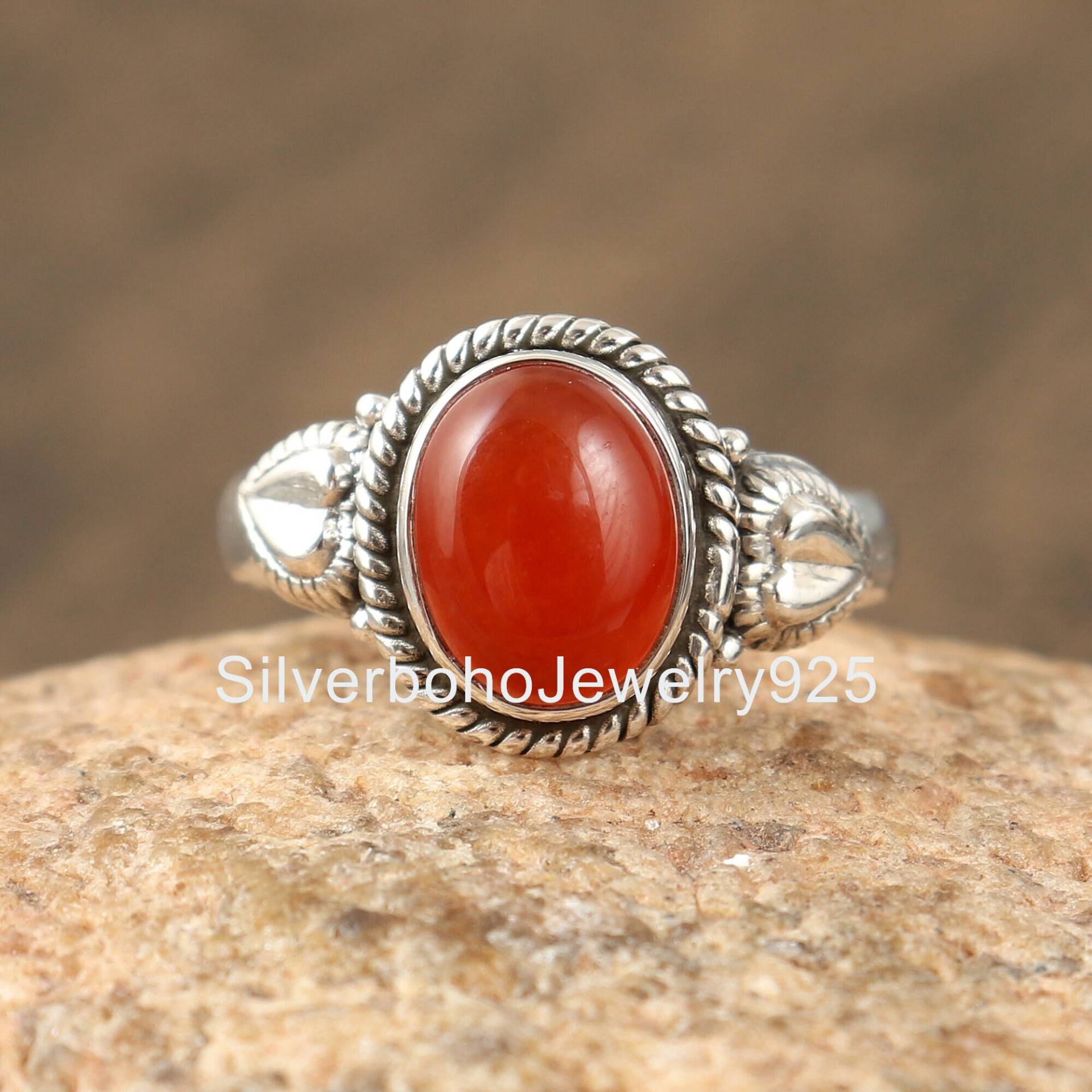 Karneol Edelstein Ring, Silber Handgemachter Zarter Orange Oval Form Zierlicher 925 Ring Karneol Edelstein Ring, Silber Handgemachter Zarter Orange Oval Form Zierlicher 925 Ring von SilverbohoJewelry925