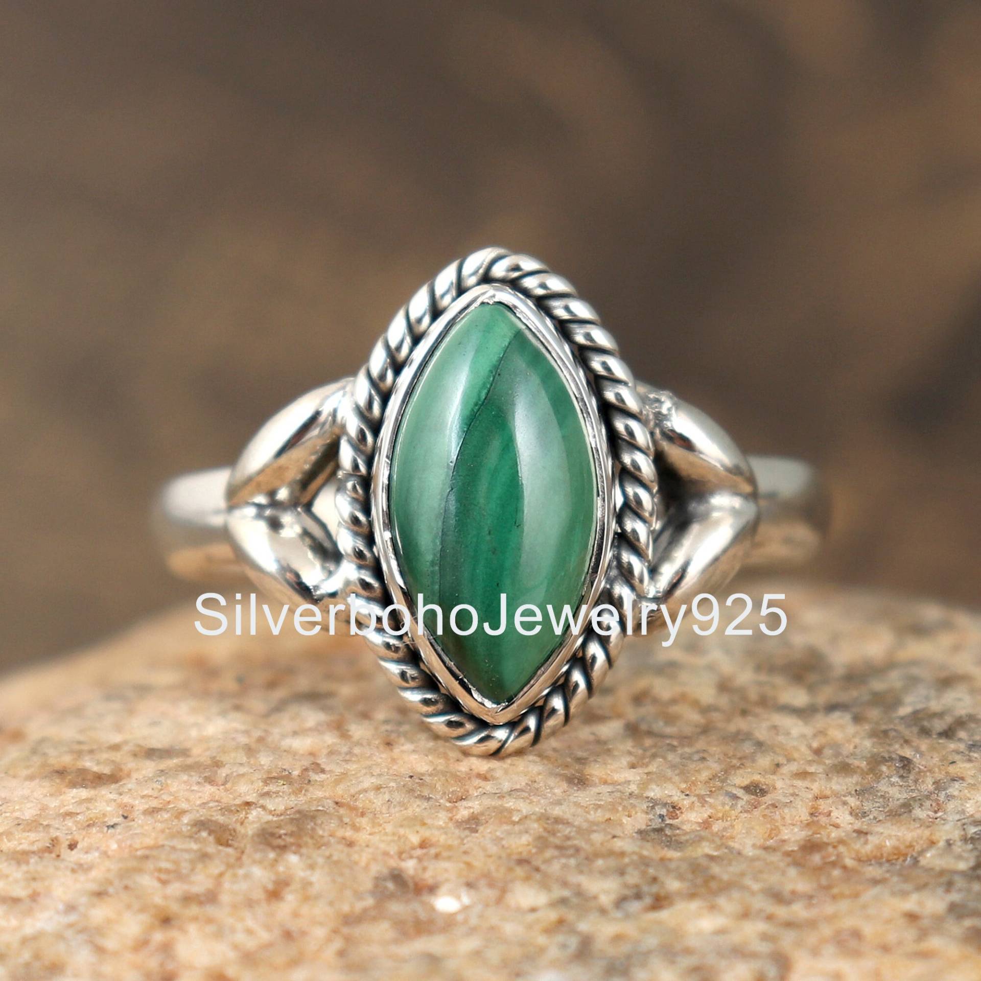 Malachit Edelstein Ring, 925 Sterling Silber Einzigartiger Boho Ring Für Jeden Tag, Grüner Frauen Marquise von SilverbohoJewelry925