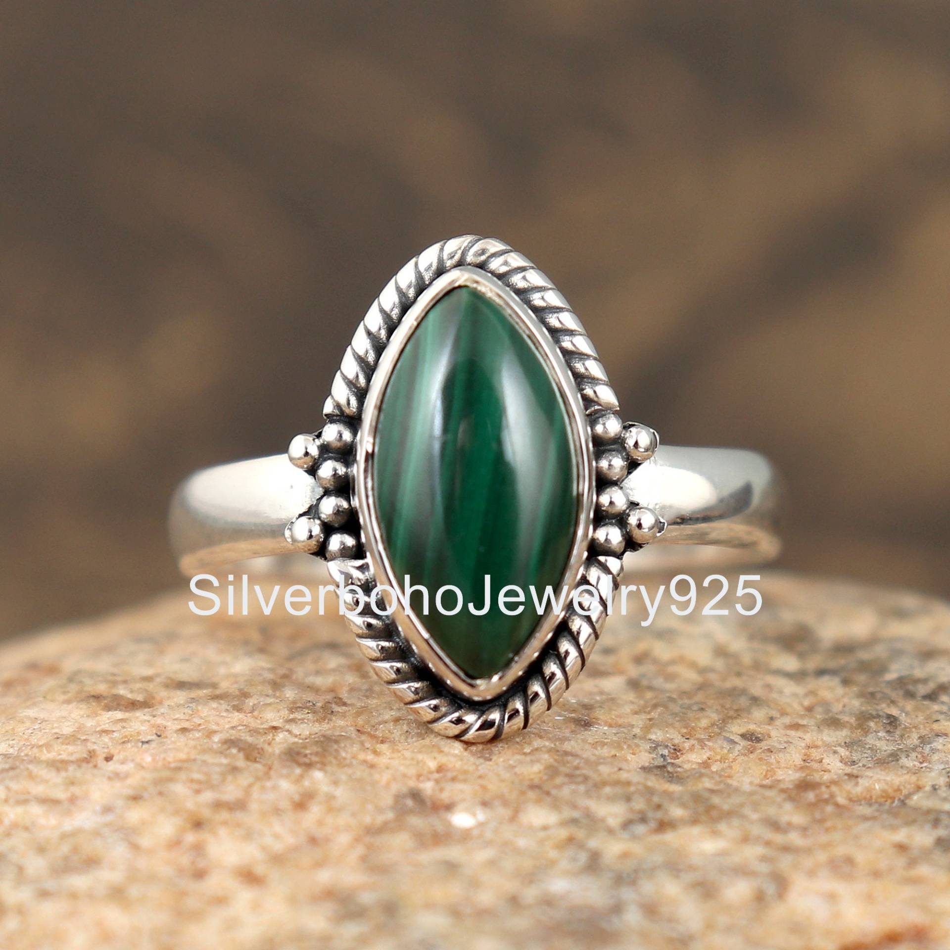 Malachit Edelstein Ring, 925 Sterling Silber Einzigartiger Boho Ring Für Jeden Tag, Grüner Frauen Marquise von SilverbohoJewelry925