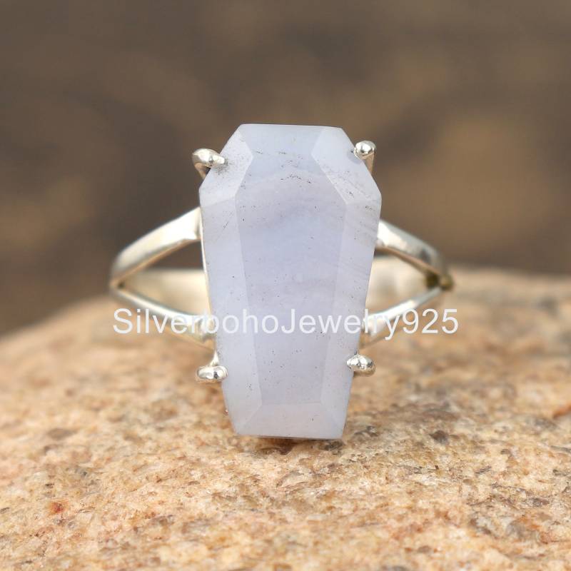Natürlicher Blauer Spitze Achat Ring, 925 Silber Ringe, Sarg Frauen Edelstein Ring von SilverbohoJewelry925