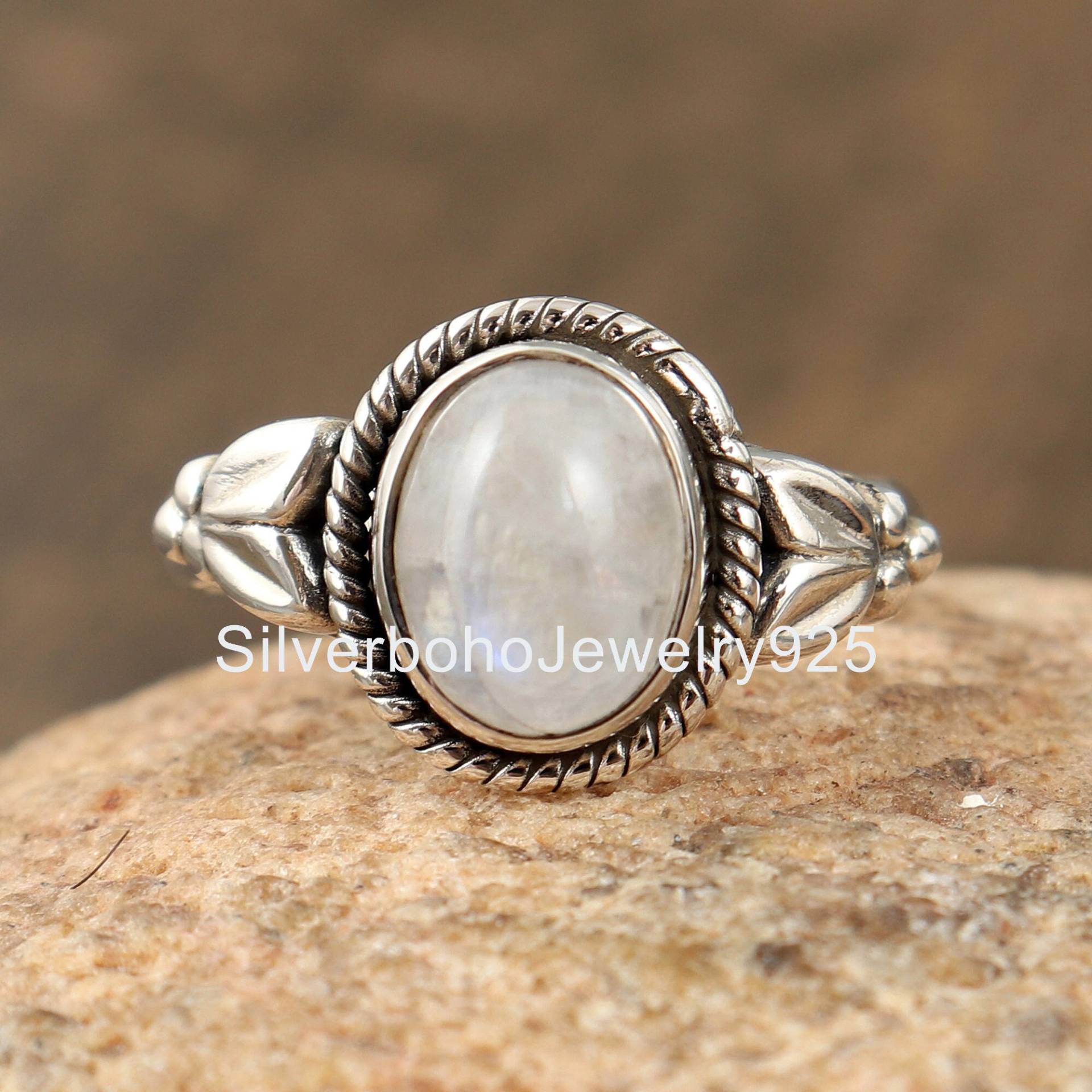 Regenbogen Mondstein Ring, Oval Silber Weißer Geschenk Für Sie, Einzigartige Ring Frauen, Ehering von SilverbohoJewelry925