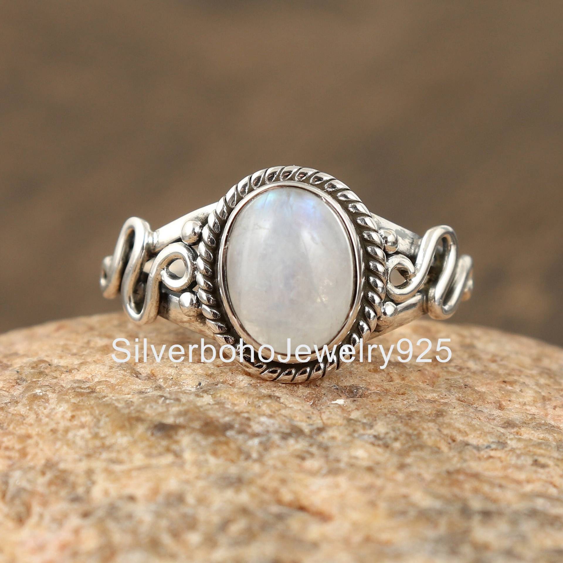 Regenbogen Mondstein Ring, Oval Silber Weißer Geschenk Für Sie, Einzigartige Ring Frauen, Ehering von SilverbohoJewelry925