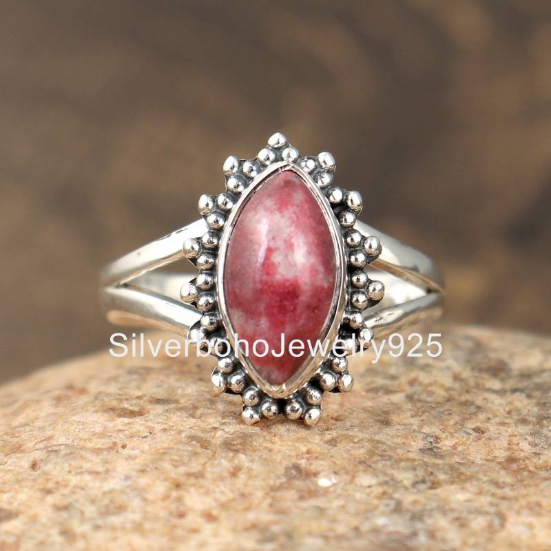 Thulit Ring, Natürlicher Edelstein Geschenk Für Sie, Silber Marquise Form Jeden Tag Frauen Boho Ring von SilverbohoJewelry925