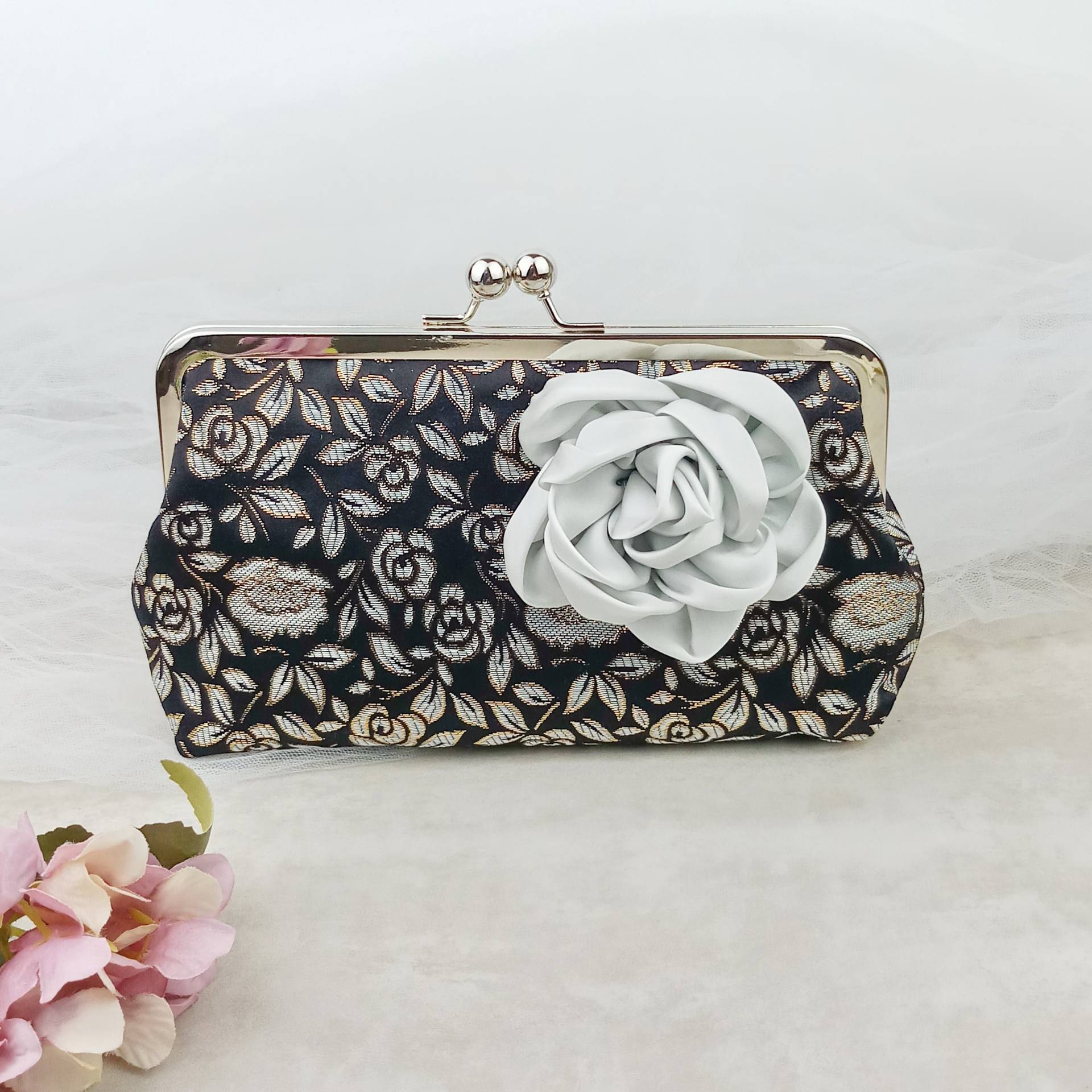 Hochzeitstasche, Abendtasche, Partytasche Chiffon Blume Clutch, Hochzeit Geldbörse, Braut Brautjungfern Geschenk Ch005 von SilverbreezeBag