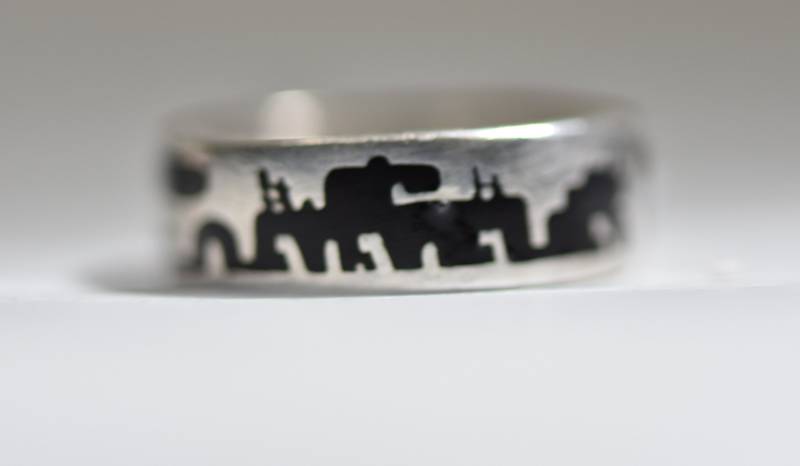 Cliff Dwellers Ring Pueblo Band Sonne Berge Sterling Silber Damen Mädchen Größe 5, 75 von Silvercity925