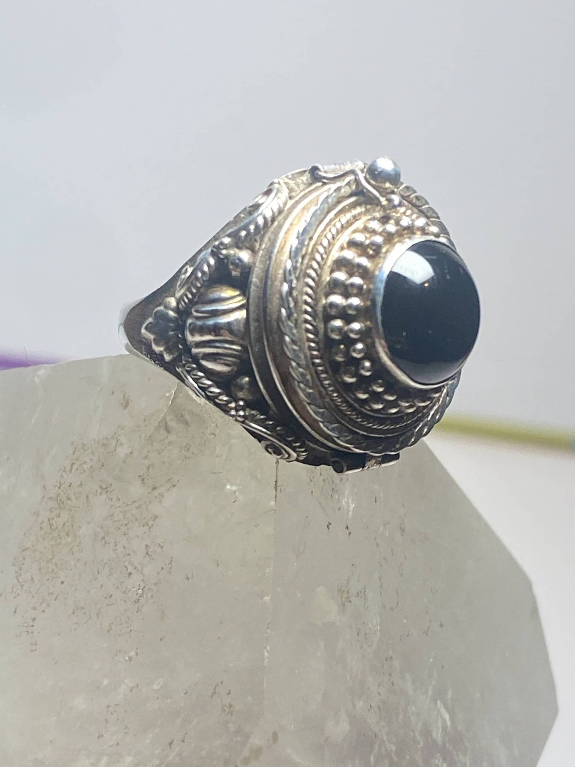 Giftring Onyx Sterling Silber Damen Mädchen Größe 6, 25 von Silvercity925