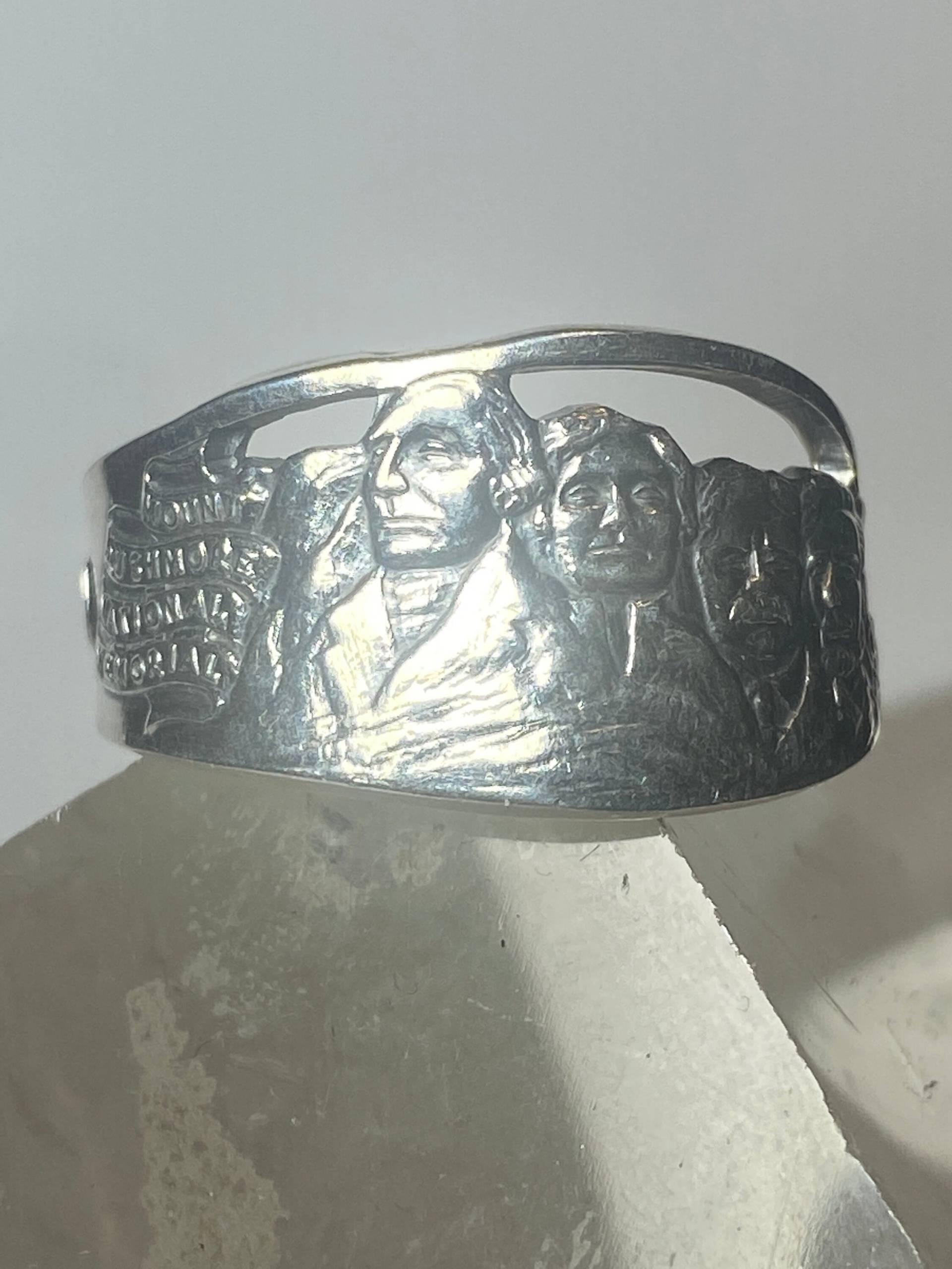 Mount Rushmore Löffel Ring Sterling Silber Band Damen Herren Größe 11, 25 Mount Rushmore Löffel Ring Sterling Silber Band Damen Herren Größe 11, 25 von Silvercity925