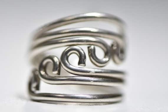Spiralring Modern Band Mexiko Mid Century Sterling Silber Frauen Mädchen Größe 6, 75 von Silvercity925