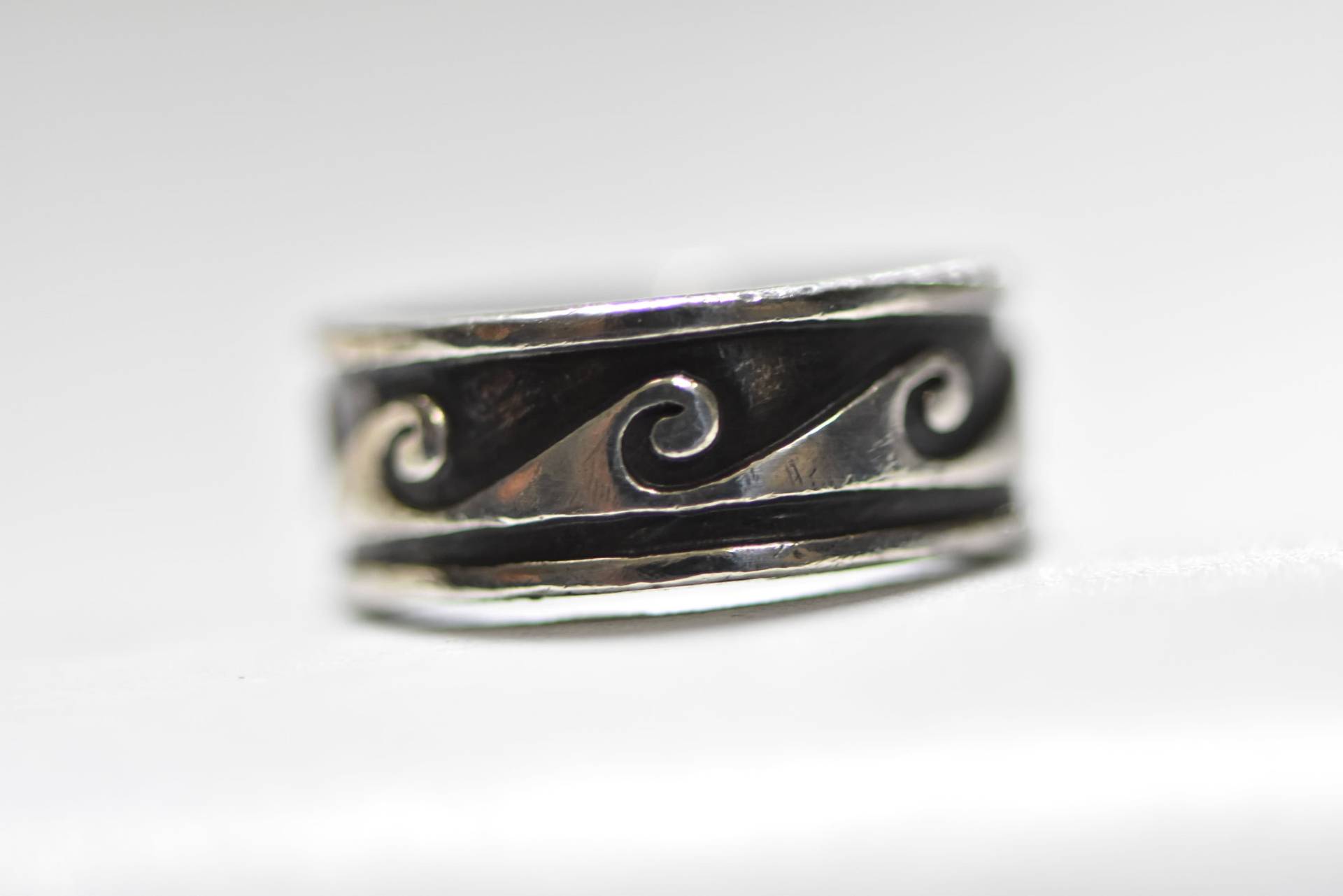 Wellen Ring Surfer Band Sterling Silber Rosa Damen Mädchen Größe 5, 25 von Silvercity925