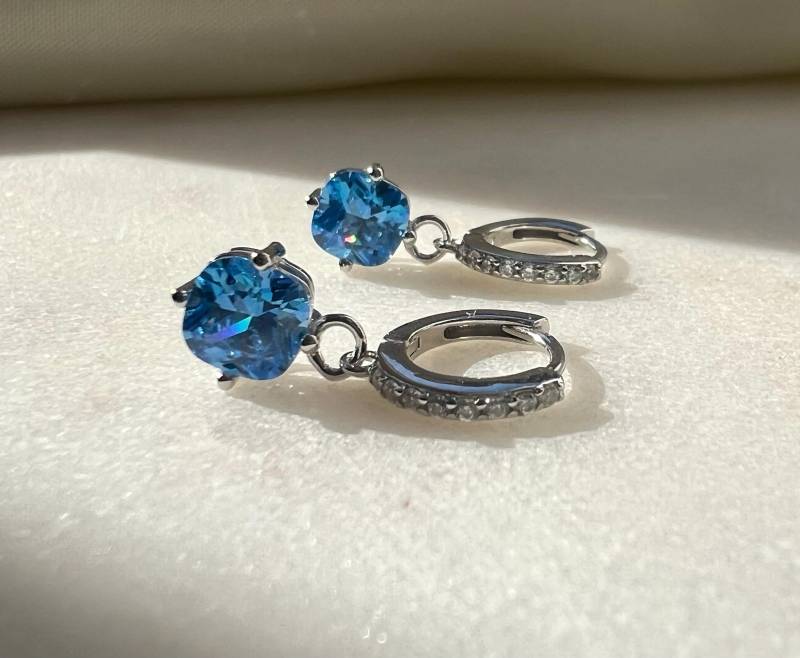 Aquamarin Creolen Aus 925Er Silber Mit Funkelnden Steinen von SilverellaStore