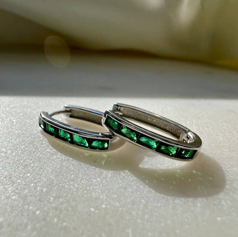 Eckige Creolen in Smaragdgrün Silber von SilverellaStore